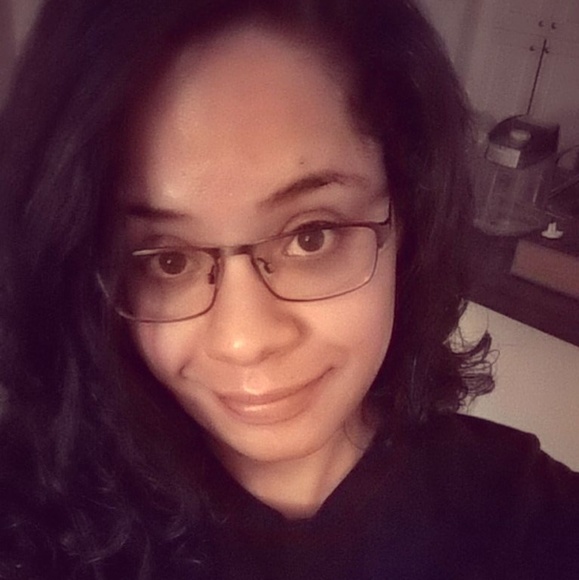 Meet your Posher, Luciana - Picture 1 of 1